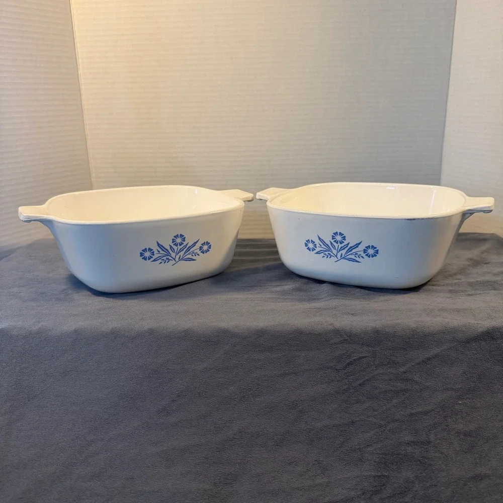 Corning Ware Blue Cornflower 1.5 Qt Casserole Dish Set 2 P-1 1/2-B Vintage USA